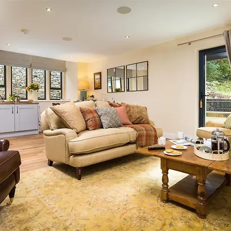 度假居 Deer Wood At Applethwaite Hall 温德米尔